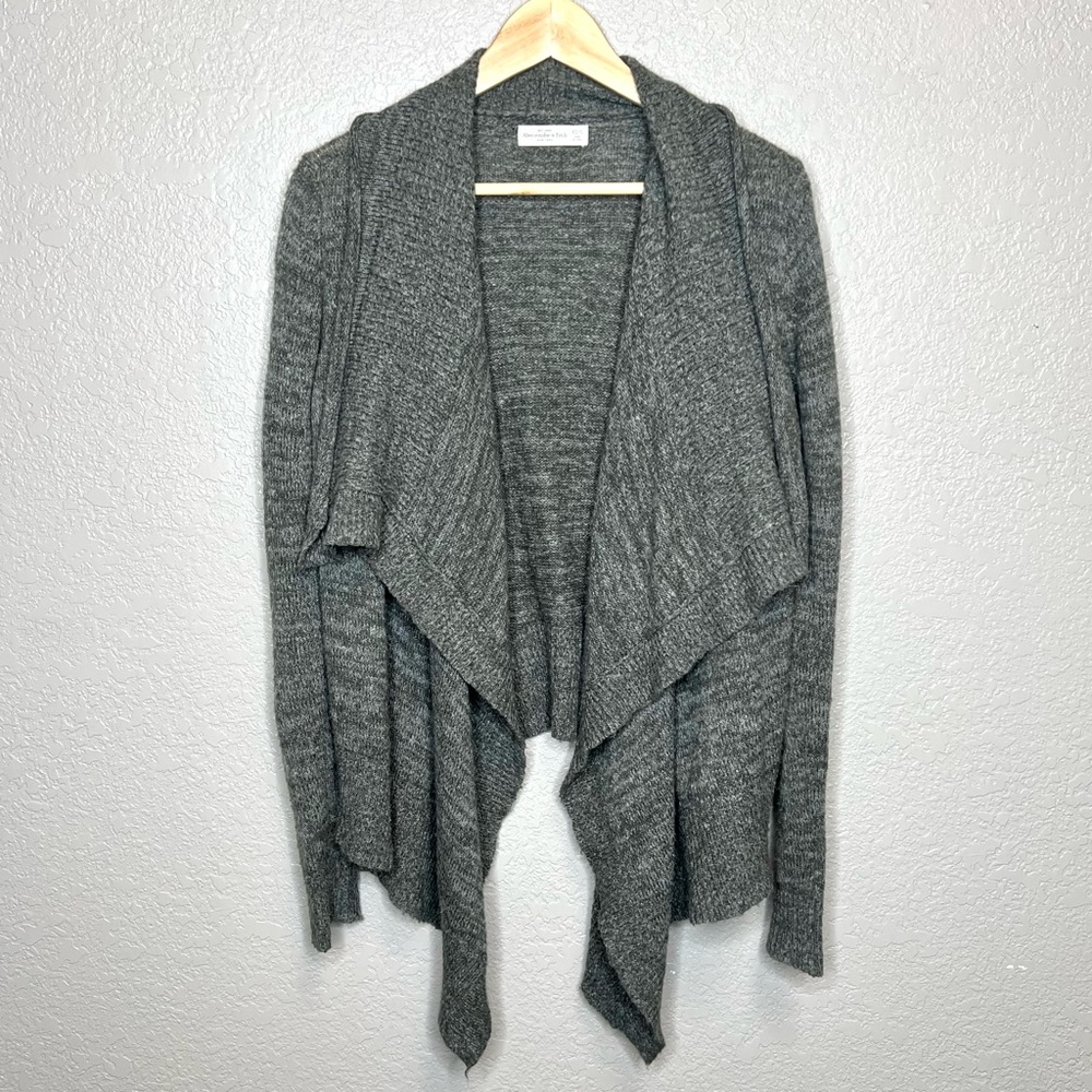 Abercrombie & Fitch Grey Cardigan